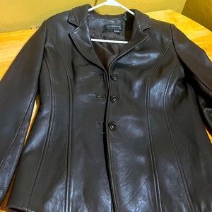 Liz Claiborne Leather jacket - size 6